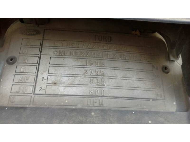 ford focus berlina (cak) del año 1999