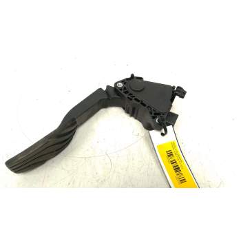 Recambio de pedal acelerador para nissan juke (f15) 1.6 referencia OEM IAM 180026PE0B  