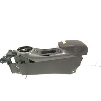 Recambio de reposabrazos para nissan juke (f15) 1.6 referencia OEM IAM 96910HS00A  