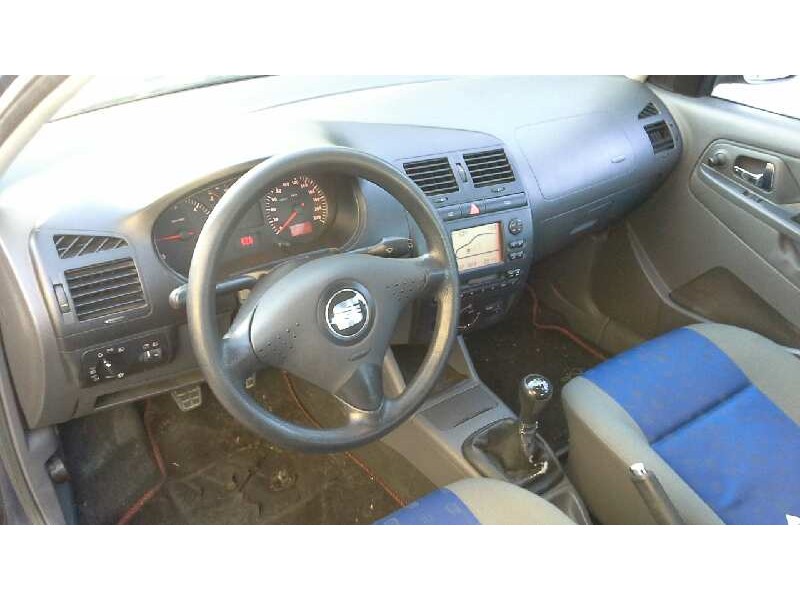 seat ibiza (6k1) del año 2000
