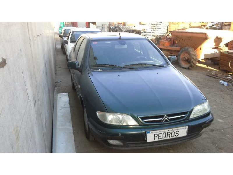 citroen xsara berlina del año 2000