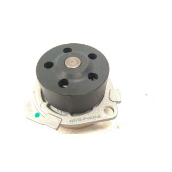 Recambio de bomba agua para jeep referencia OEM IAM 60586222  