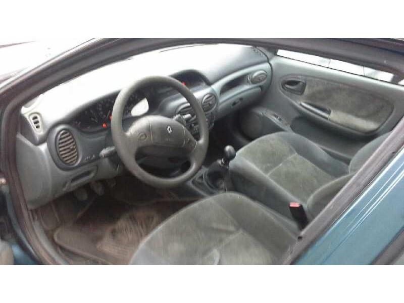 renault megane i classic (la0) del año 1996