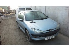peugeot 206 berlina del año 2001