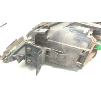 Recambio de faro derecho para ford mondeo iii (b5y) 2.0 tdci referencia OEM IAM   