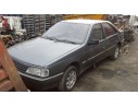 PEUGEOT 405 BERLINA