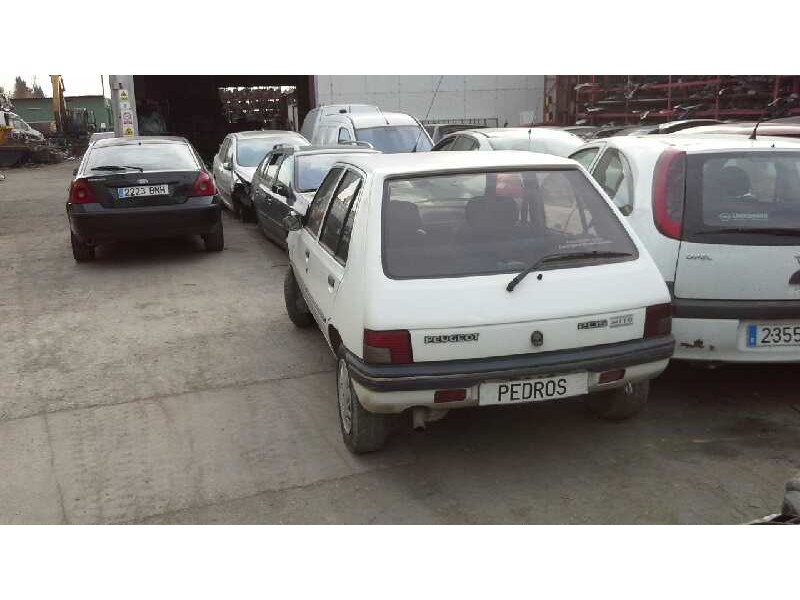 peugeot 205 berlina del año 1994