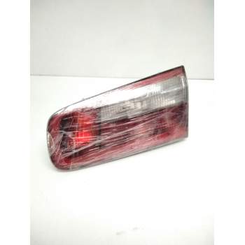 Recambio de piloto trasero derecho porton para renault laguna ii (bg0) authentique referencia OEM IAM 8200002476  
