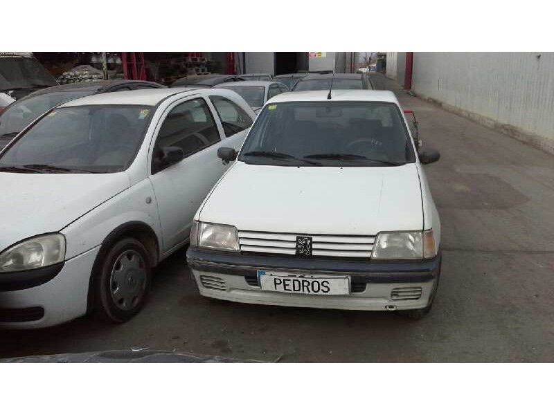 peugeot 205 berlina del año 1994