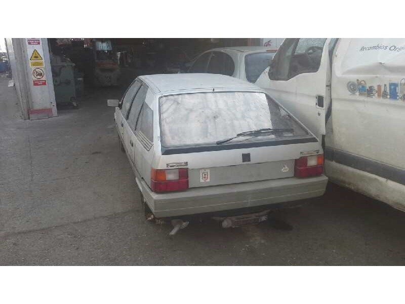 citroen bx berlina del año 1984