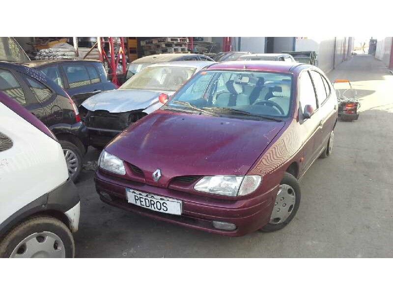 renault megane i berlina hatchback (ba0) del año 1996
