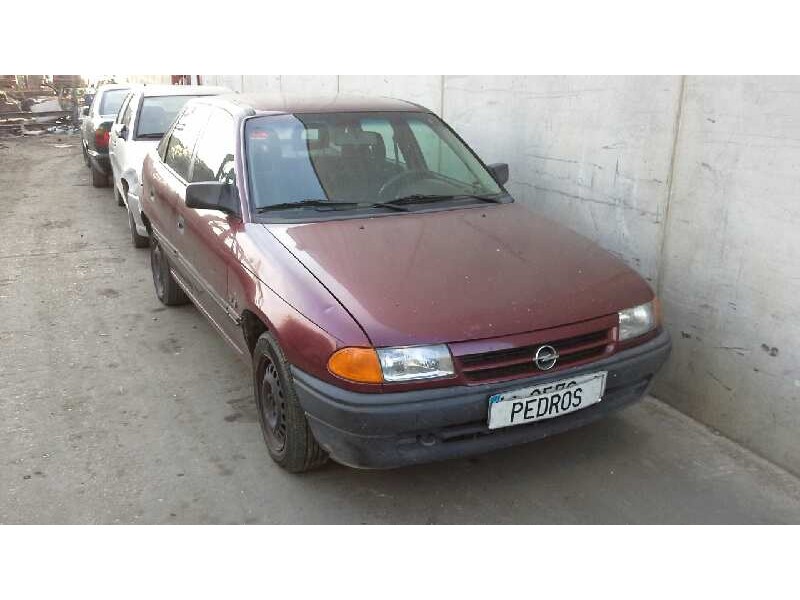 opel astra f berlina del año 1994