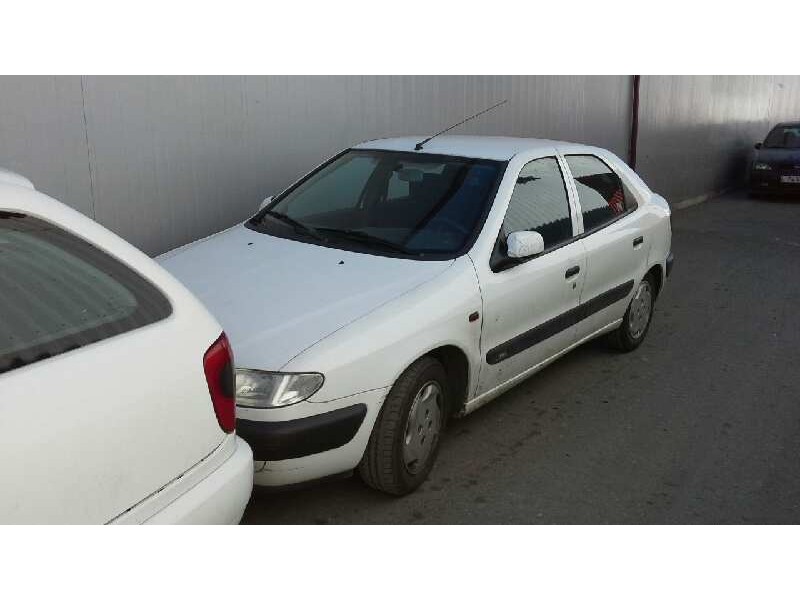 citroen xsara berlina del año 1998