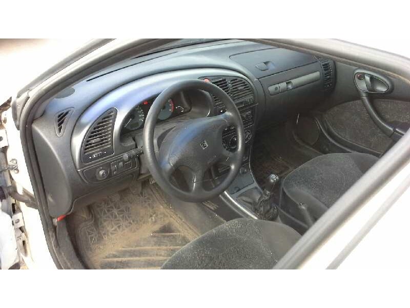 citroen xsara berlina del año 1998