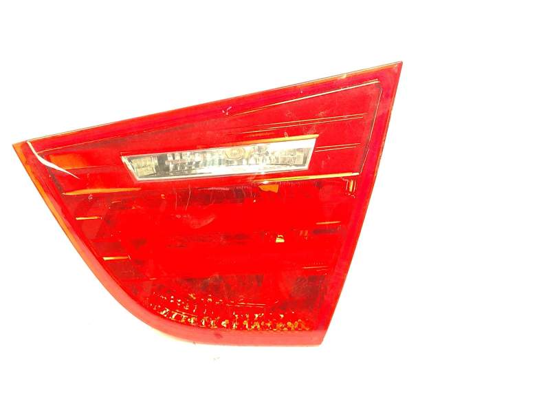 Recambio de piloto trasero derecho porton para bmw 3 (e90) 318 d referencia OEM IAM 7154156  
