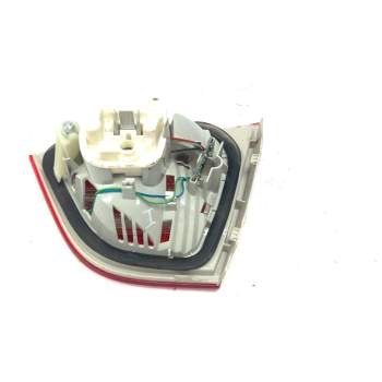 Recambio de piloto trasero izquierdo porton para bmw 3 (e90) 318 d referencia OEM IAM 7154155  