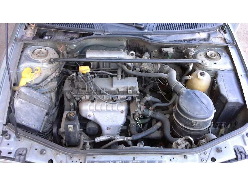 renault megane i berlina hatchback (ba0) del año 1999