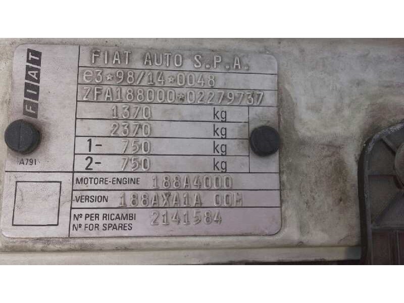 fiat punto berlina (188) del año 2001