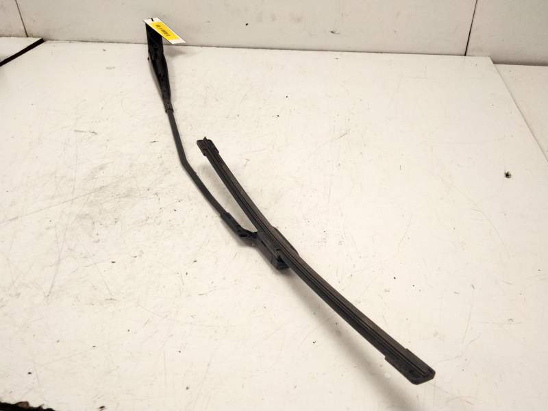 Recambio de brazo limpia delantero derecho para seat leon (5f1) 1.5 tsi referencia OEM IAM   