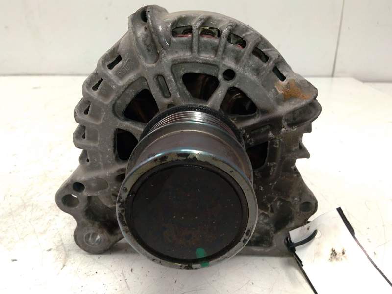 Recambio de alternador para seat leon (5f1) 1.5 tsi referencia OEM IAM 04E903015  