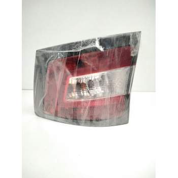 Recambio de piloto trasero derecho para skoda fabia active referencia OEM IAM 6V9945096 62422002 