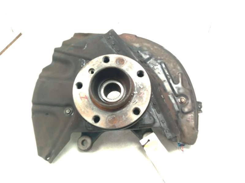 Recambio de mangueta delantera izquierda para bmw x5 (e53) 3.0 d referencia OEM IAM 6761575C  