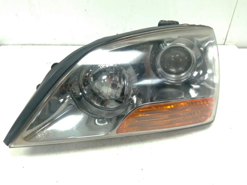 Recambio de faro izquierdo para kia sorento i (jc) 2.5 crdi referencia OEM IAM   