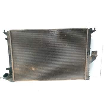 Recambio de radiador agua para dacia sandero 1.2 16v lpg referencia OEM IAM 8200735039  