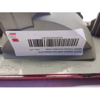 Recambio de piloto trasero derecho paragolpes para nissan terrano/terrano.ii (r20) referencia OEM IAM 26550OF400 INGLES DEFECTUO