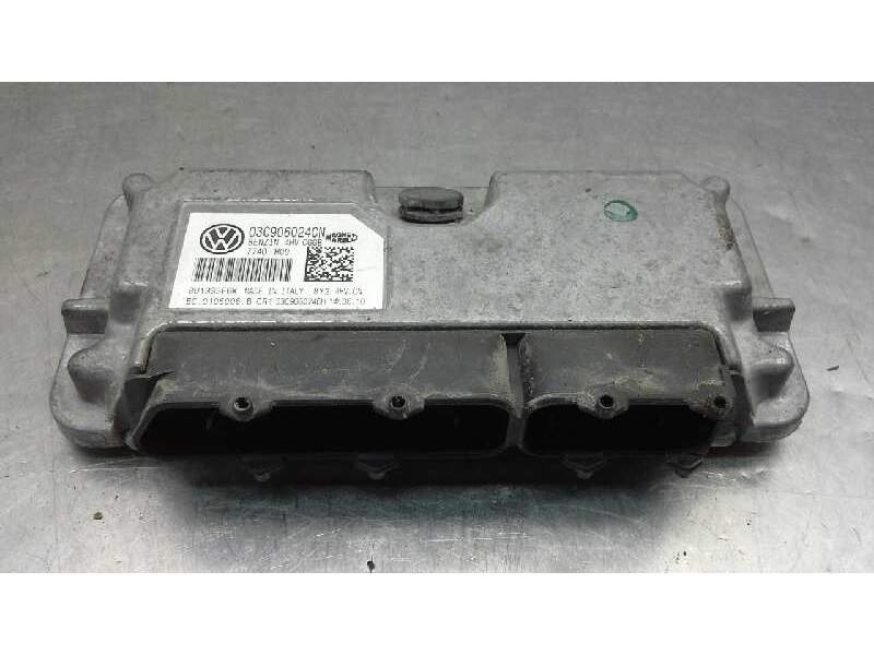 Recambio de centralita motor uce para volkswagen polo (6r1) sport referencia OEM IAM 03C906024CN 7740H09 8U13S5E6K