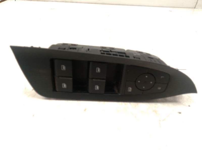 Recambio de mando elevalunas delantero izquierdo para mg (saic) mg hs (as3a) referencia OEM IAM 11129197  