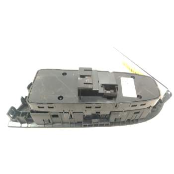Recambio de mando elevalunas delantero izquierdo para mg (saic) mg hs (as3a) referencia OEM IAM 11129197  