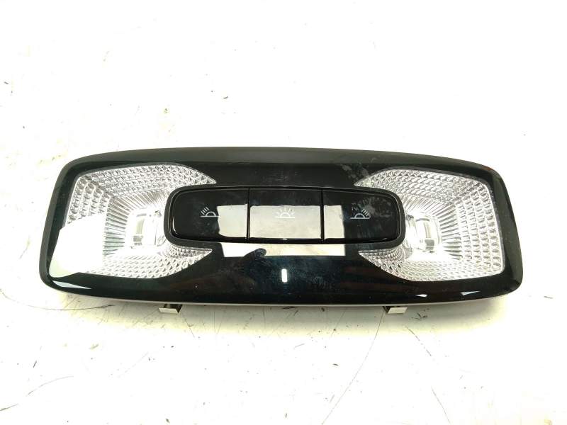 Recambio de luz interior para mg (saic) mg hs (as3a) referencia OEM IAM 11330538  