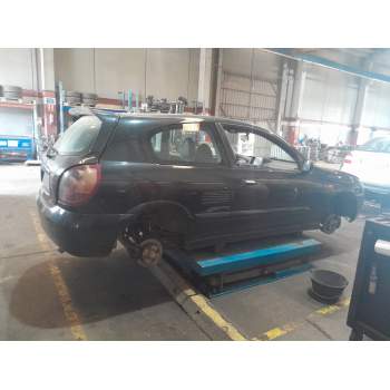 nissan almera ii (n16) del año 2004