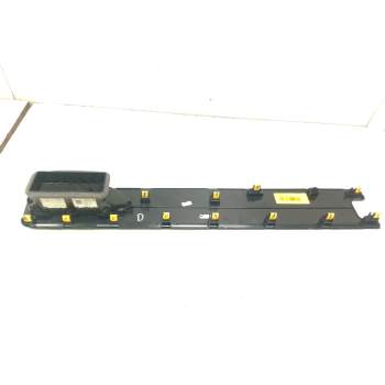 Recambio de aireador derecho para mg (saic) mg hs (as3a) referencia OEM IAM 11311603  