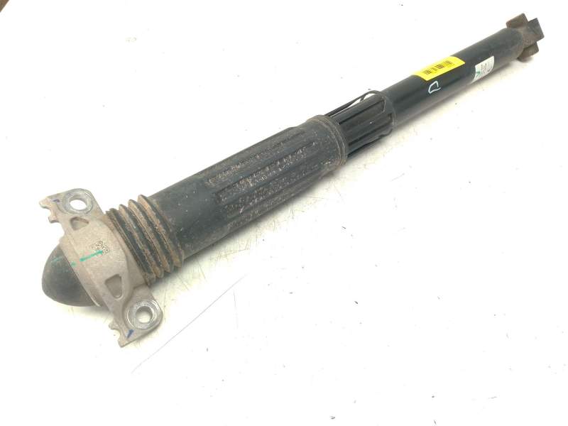 Recambio de amortiguador trasero derecho para mg (saic) mg hs (as3a) referencia OEM IAM 11779255  