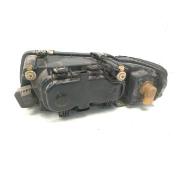 Recambio de faro derecho para audi a3 (8l1) 1.9 tdi referencia OEM IAM 153896  