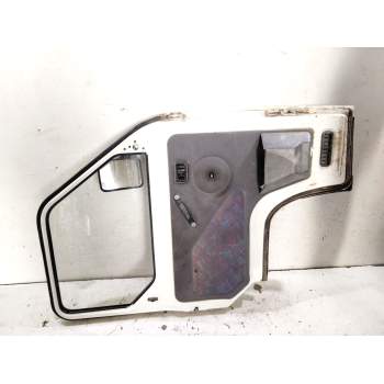 Recambio de puerta delantera izquierda para nissan trade caja/chasis 2.3 d referencia OEM IAM   
