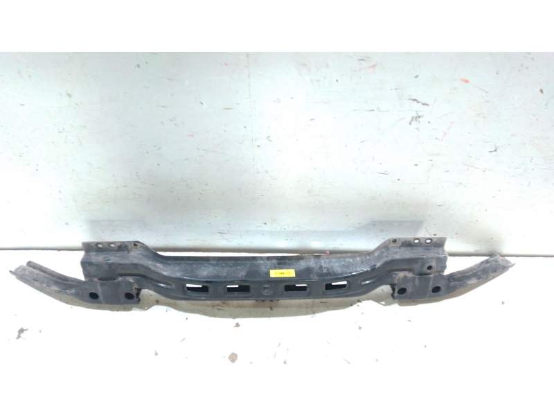 Recambio de refuerzo paragolpes delantero para hyundai h350 furgoneta 2.5 crdi referencia OEM IAM   