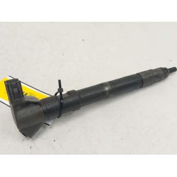 Recambio de inyector para hyundai h350 furgoneta 2.5 crdi referencia OEM IAM   