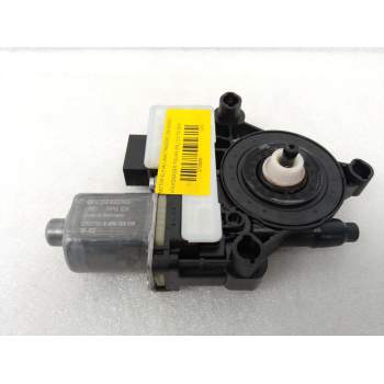 MOTOR ELEVALUNAS TRASERO IZQUIERDO 5Q0959811A 