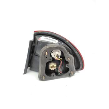 Recambio de piloto trasero izquierdo para daewoo lanos se referencia OEM IAM 96275897  