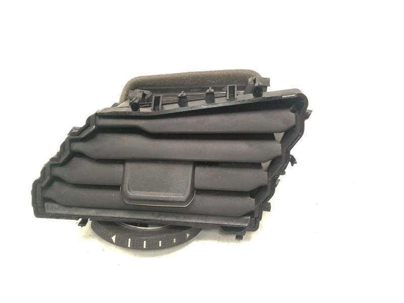 Recambio de aireador izquierdo para volkswagen tiguan (5n_) 2.0 tdi referencia OEM IAM 5NB819709  