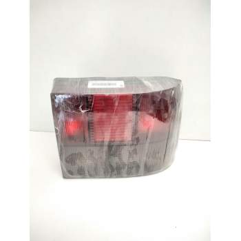 Recambio de piloto trasero derecho para renault 19 hatchback (b/c53) europa referencia OEM IAM 770787011  