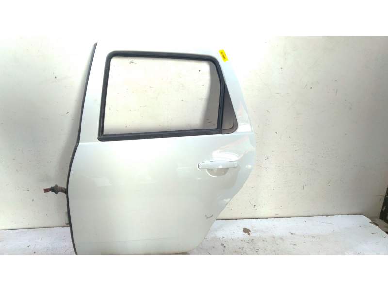 Recambio de puerta trasera izquierda para dacia duster (hs_) 1.2 tce 125 referencia OEM IAM   