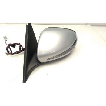 RETROVISOR IZQUIERDO A2058100100 