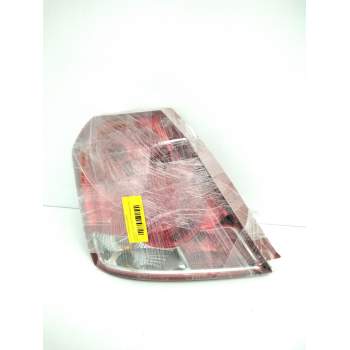 Recambio de piloto trasero izquierdo para chevrolet aveo / kalos hatchback (t200) 1.4 16v referencia OEM IAM 96540268  