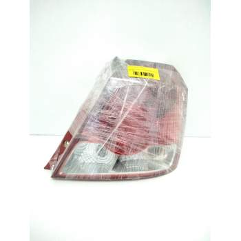Recambio de piloto trasero derecho para chevrolet aveo / kalos hatchback (t200) 1.4 16v referencia OEM IAM 96540269  