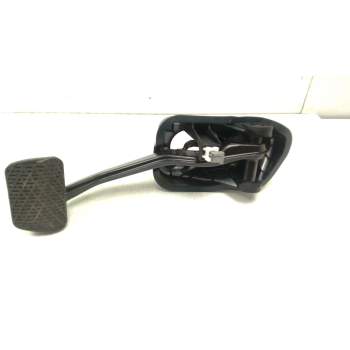 PEDAL FRENO A2052920100 