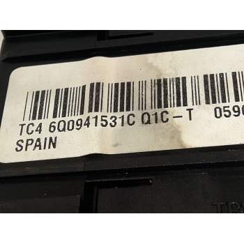 Recambio de mando luces para volkswagen polo iv (9n_, 9a_) 1.4 16v referencia OEM IAM 6Q0941531C  